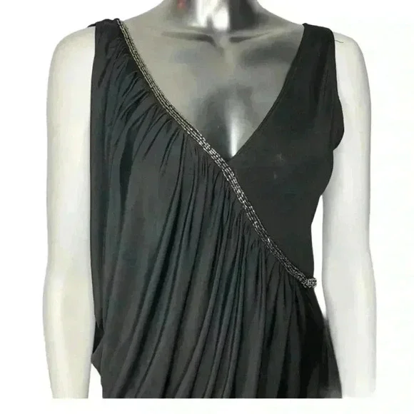 Le Chateau Black Asymmetrical One shoulder Top Size Small - Picture 2 of 4